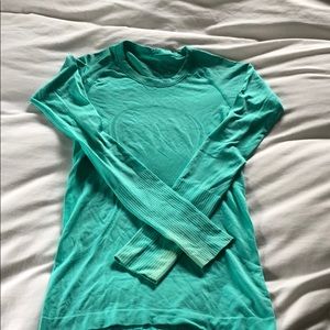 Lululemon long sleeve